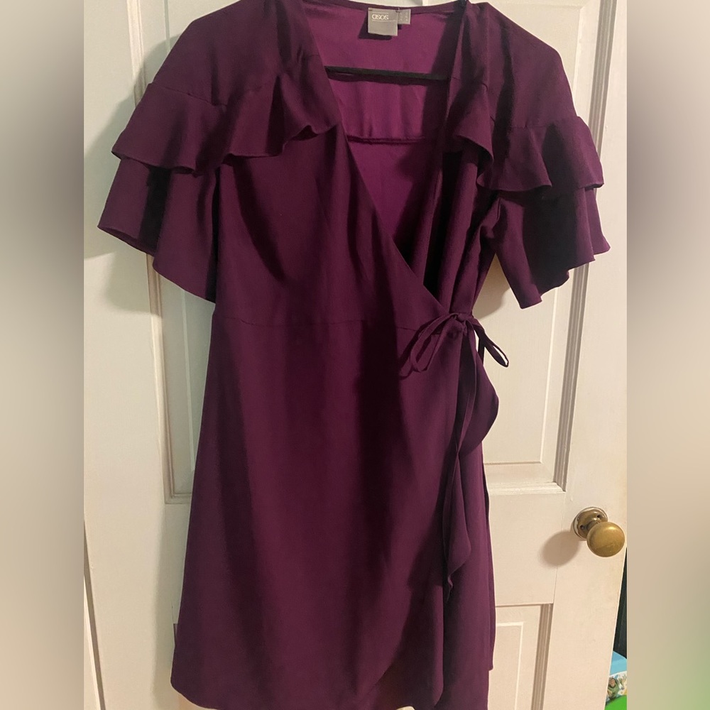 ASOS Maternity Mini Wrap Dress With Ruffle
Sleeve